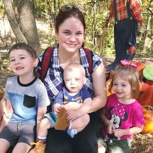 Meet your Posher, Sarah